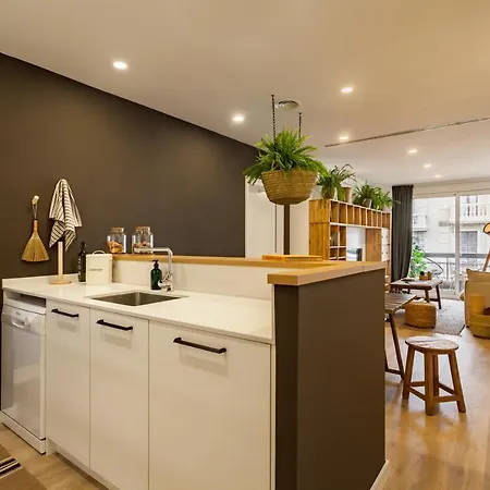 Taman - Three Bedroom In Casanova Street *